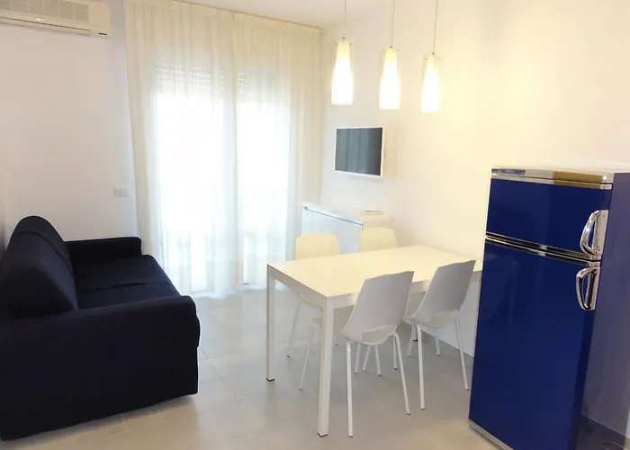 Modern Flat With Sea View Апартаменты *